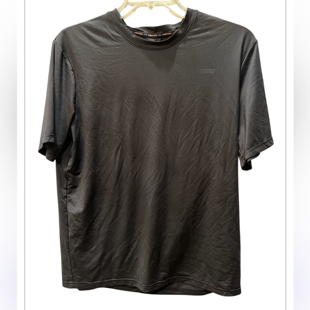 Live Limitless Copper Fit light compression Black short sleeve tee size large